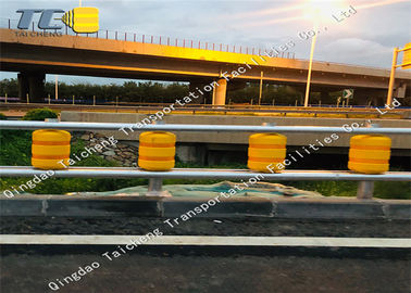acheter La route accule la barrière de rouleau de route, anti barrière de garde de roulement de corrosion online manufacture