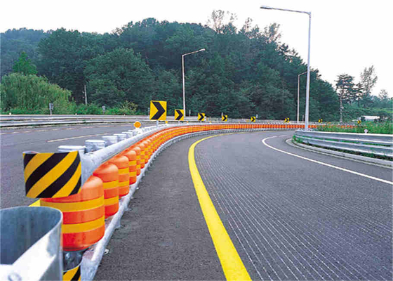 Les marques réfléchissantes de vision nocturne d'EVA Highway Rotating Barrier With