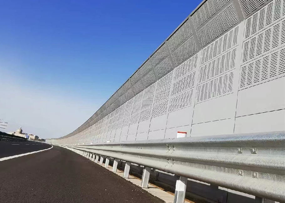 Barrière en aluminium de bruit de remplissage de coton de panneau de route pour insonorisant
