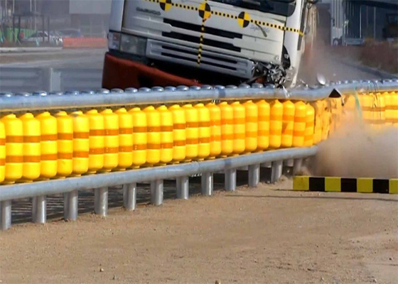 Good price Barrière de rouleau de route de rambarde d'accident d'EVA Rolling Guardrail Roller Anti en ligne