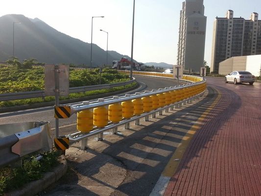 Good price Long-Lasting Road Protection Roller Crash Barrier with JT/T281-2007 Standard and 3.5 Mm Thickness en ligne