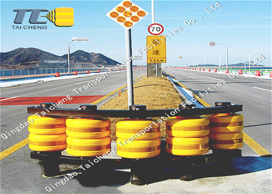 Good price Norme de l'OIN jaune de barrière d'EVA Material Highway Safety Roller en ligne